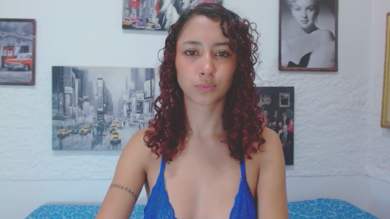 isabeljimenez's Streamate show and profile