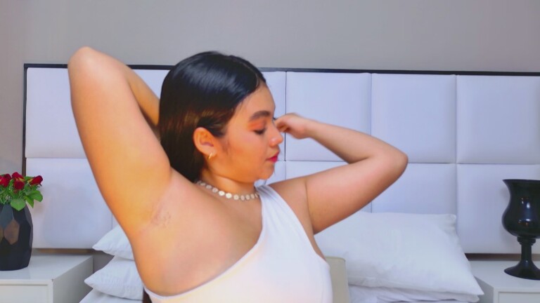 AlisBella's Streamate show and profile