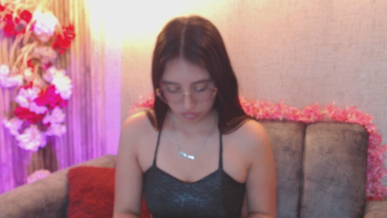 DiazMia_s's Streamate show and profile