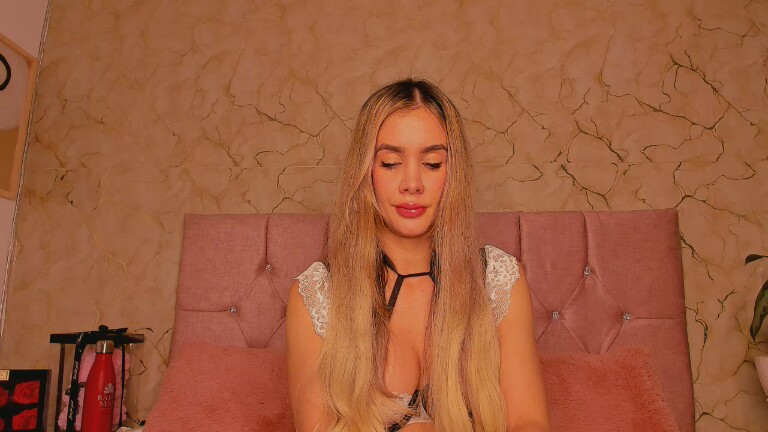 Ana_Saenz's Streamate show and profile