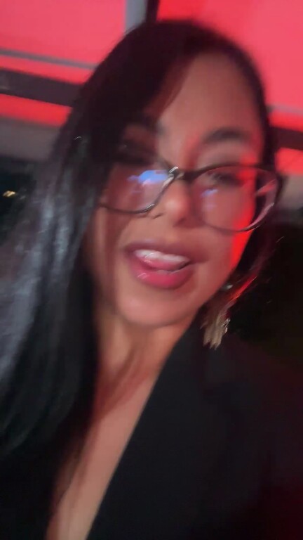 LiaSinclair's Streamate show and profile