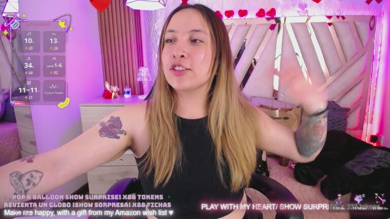 NyxAndria's Streamate show and profile