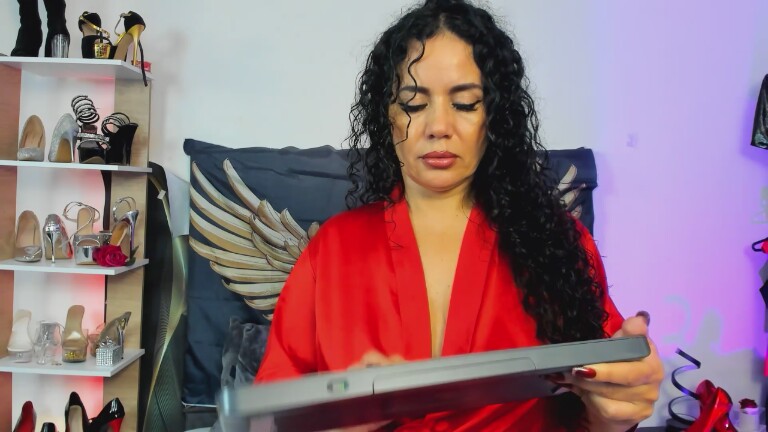 CatlinBouuvier's Streamate show and profile