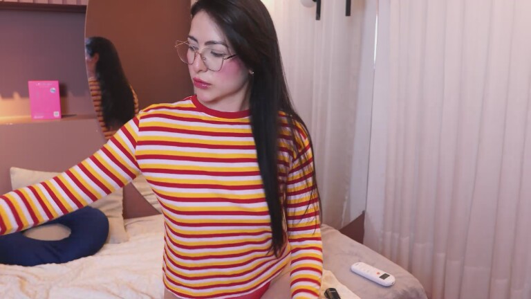 EvaPaoluci's Streamate show and profile