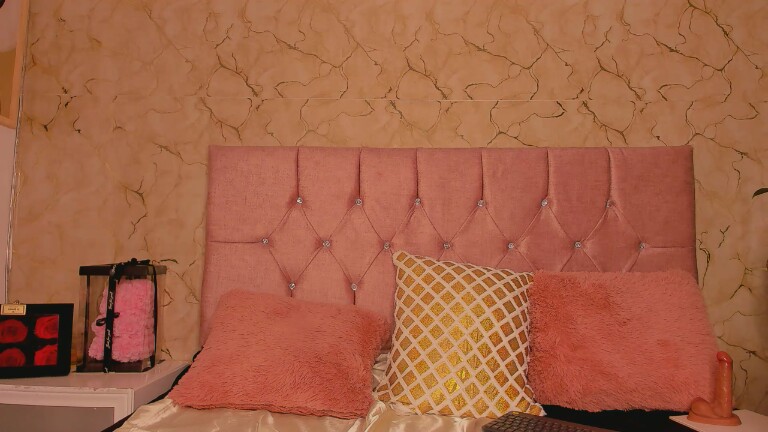 Ana_Saenz's Streamate show and profile