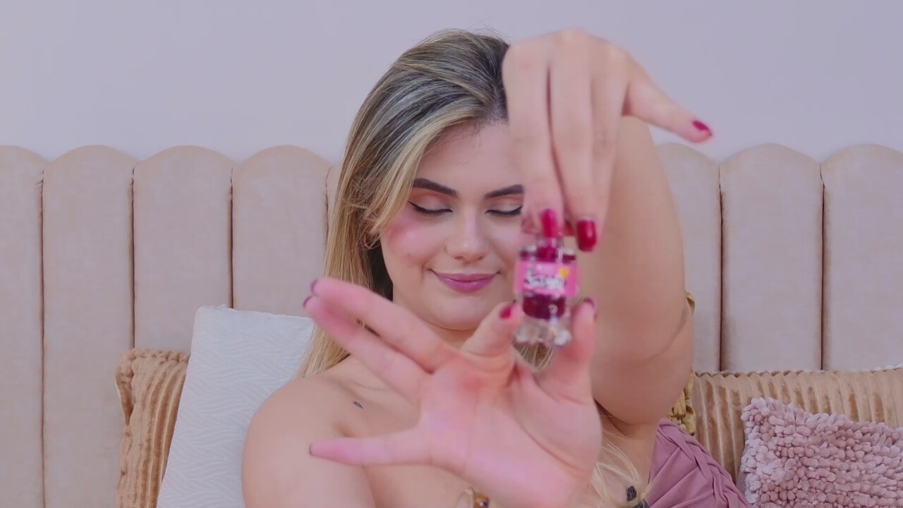 SelenaMontreall