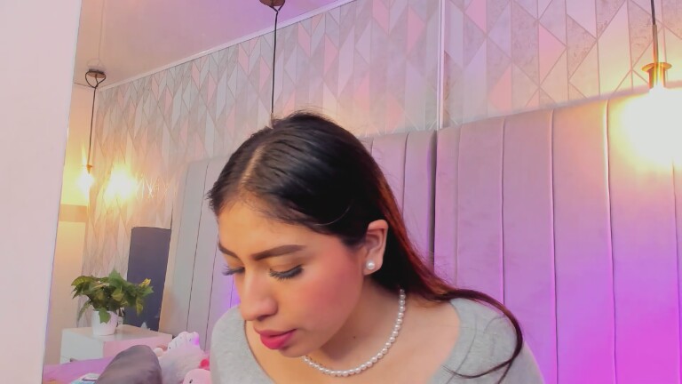 ZoeBell's Streamate show and profile