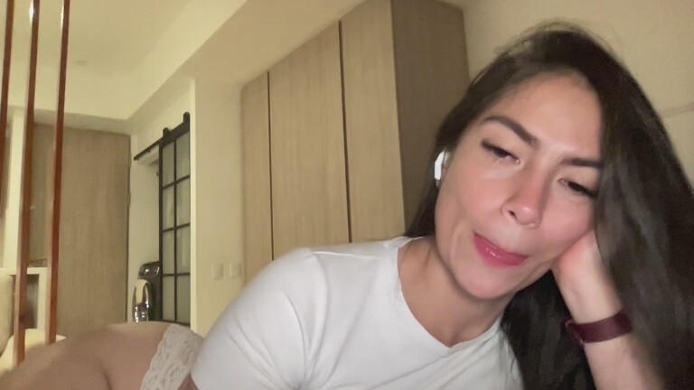 Bellasmmith's Streamate show and profile