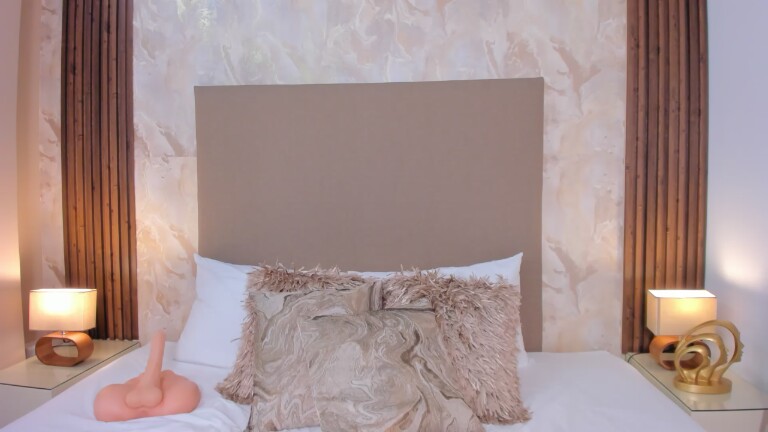 CloeeMilleer's Streamate show and profile