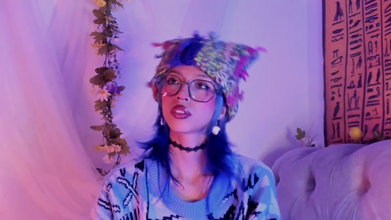 TinaRoberts19