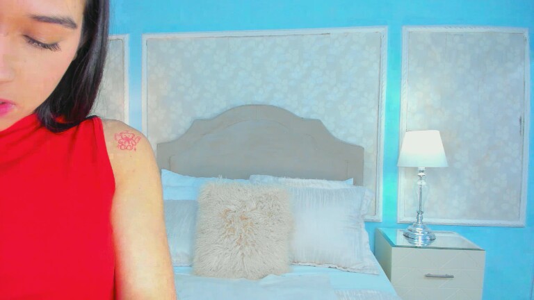 MiaPortmass's Streamate show and profile