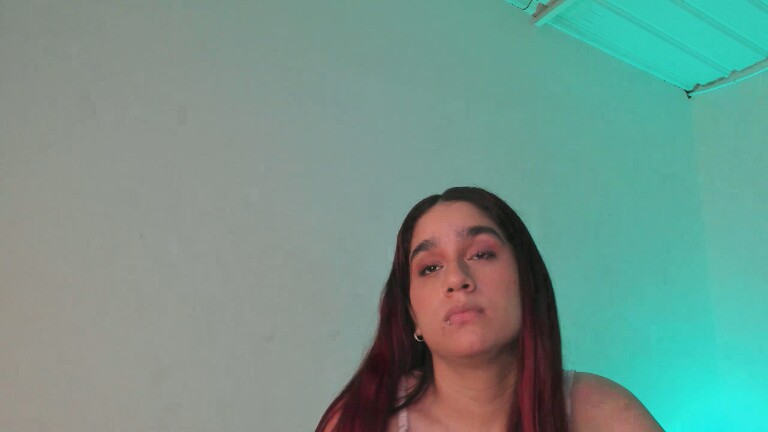 LlilyEvans's Streamate show and profile