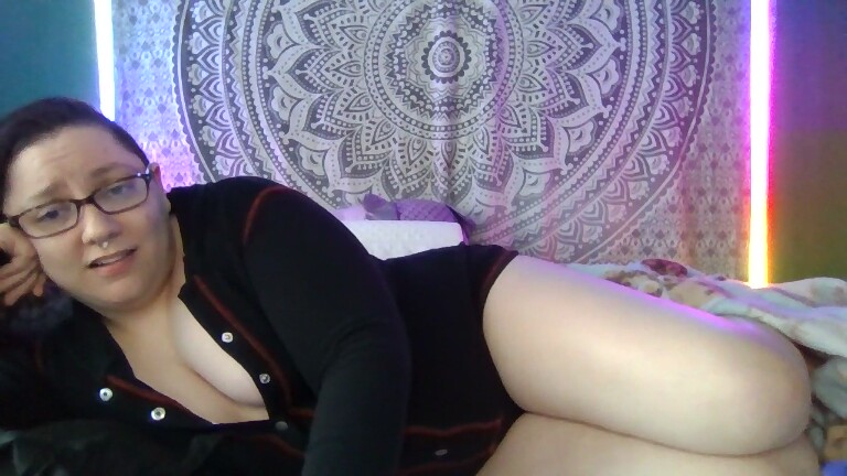 CuddlyLittleDemon's Streamate show and profile