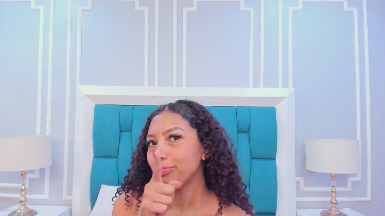 CamilaHearth's Streamate show and profile