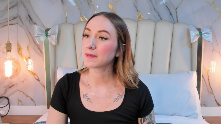 HannahLane's Streamate show and profile