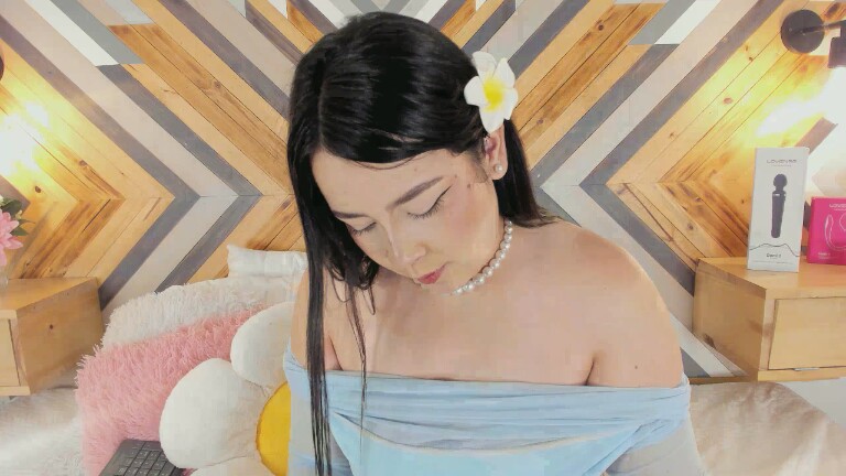 ZairaCleef's Streamate show and profile