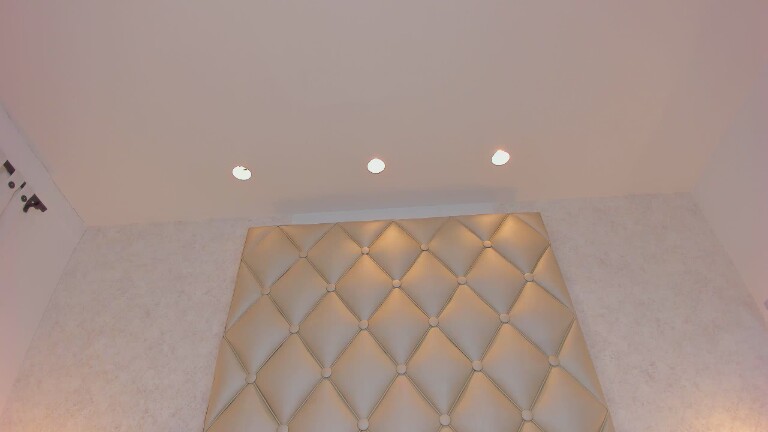 MiaaCaastro's Streamate show and profile