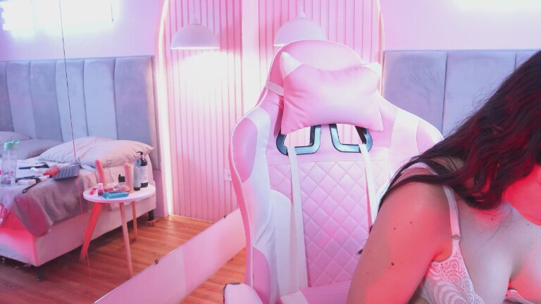 MilaIvy's Streamate show and profile