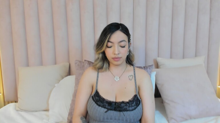 CelesteRioz's Streamate show and profile