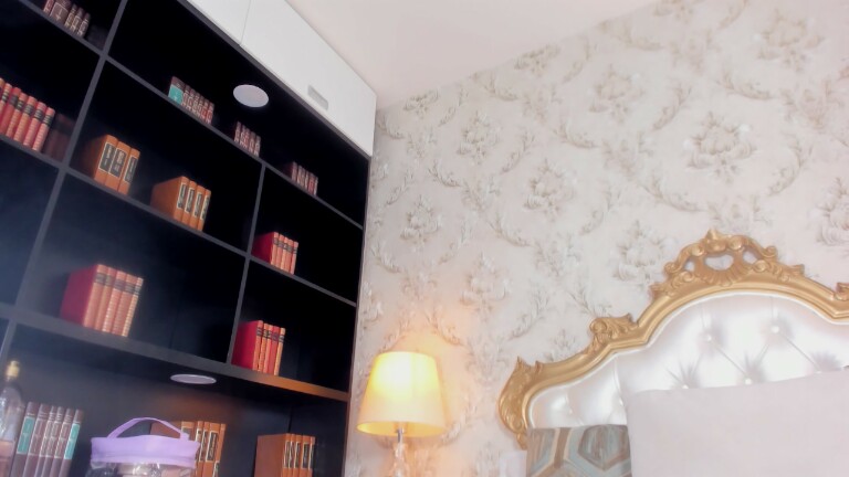 IssySosa's Streamate show and profile