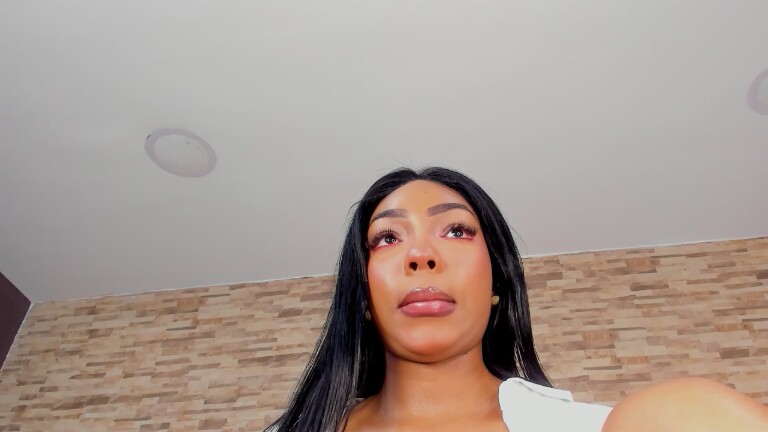 AnnyDuque's Streamate show and profile