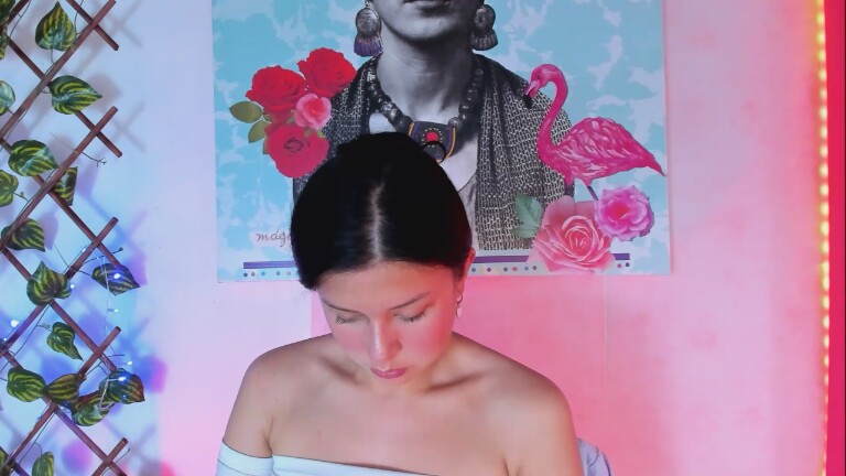 DyanaMoon22's Streamate show and profile