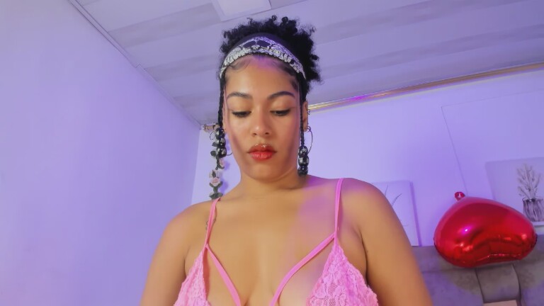 BaddieDelayla's Streamate show and profile