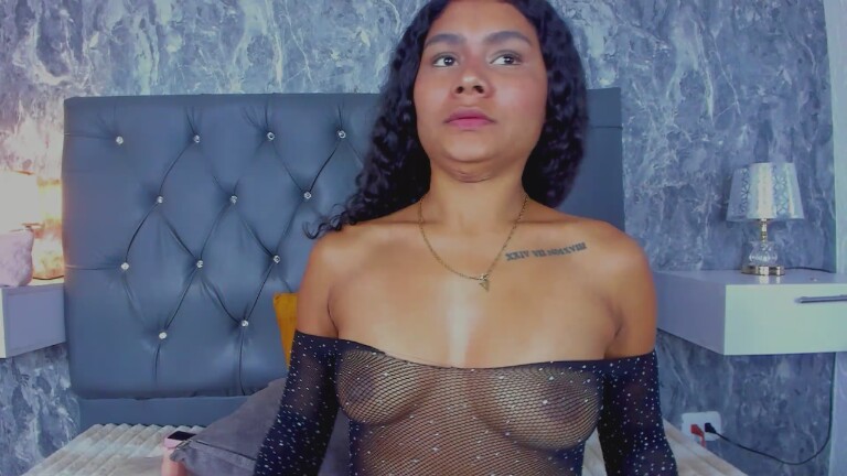 MiaRoousse's Streamate show and profile