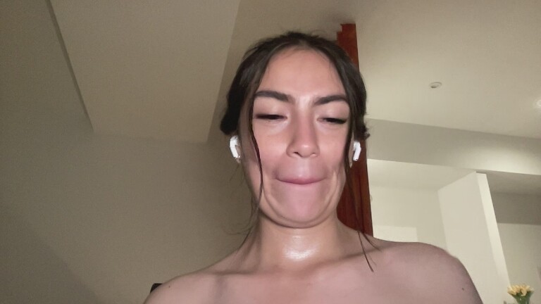 Bellasmmith's Streamate show and profile