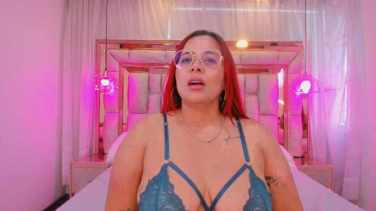 Liaa_Mora's Streamate show and profile