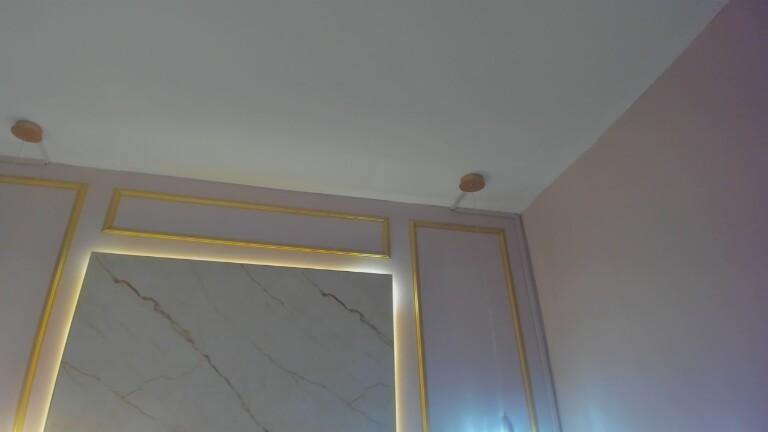 Violeta_Maddox's Streamate show and profile