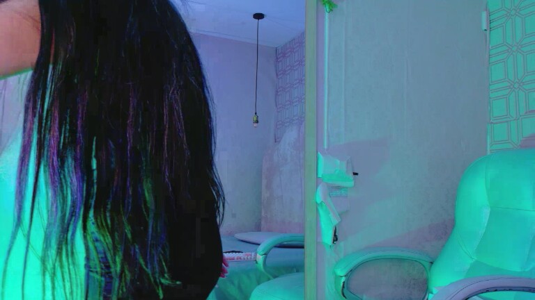 YliriaRose's Streamate show and profile