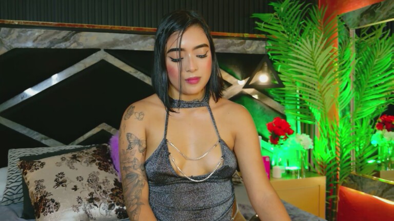 Miah_Hills's Streamate show and profile