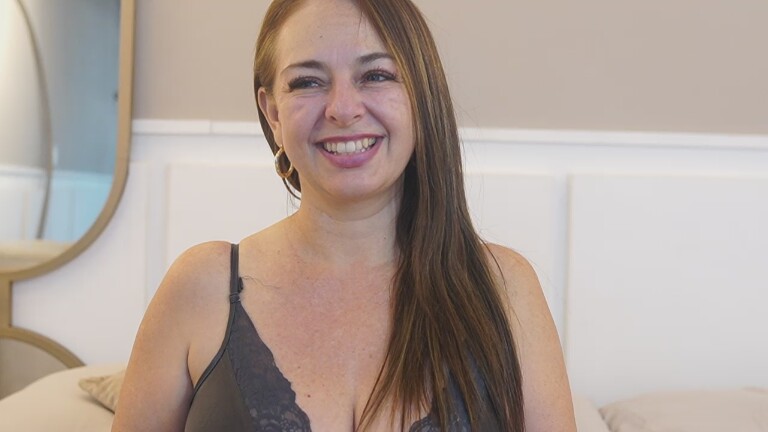 AliceRos's Streamate show and profile