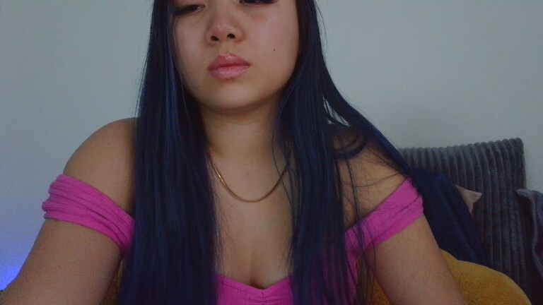 VeeE63's Streamate show and profile