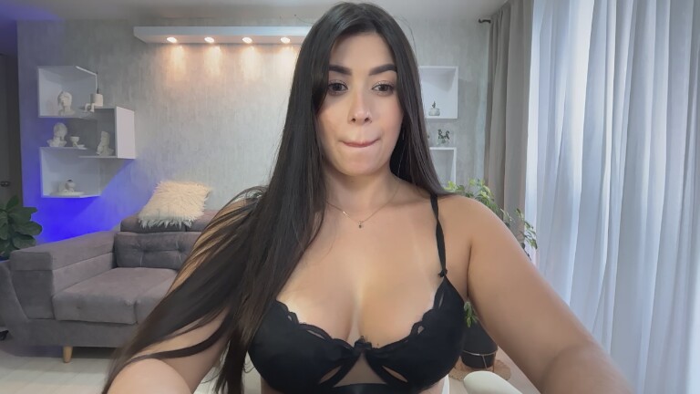CristinaHanze's Streamate show and profile