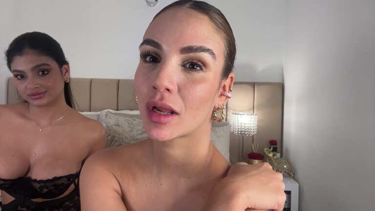 Lia_Brooks's Streamate show and profile