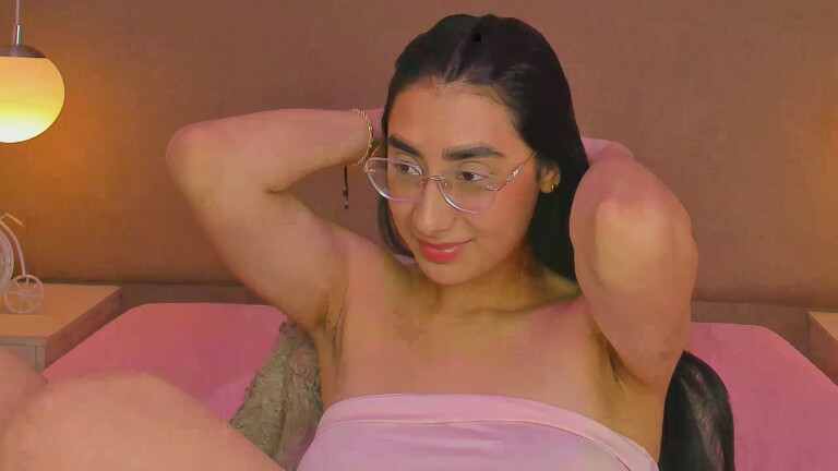 IsabelaTorricelli's Streamate show and profile