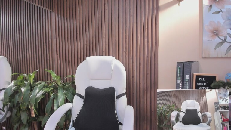 ElliSmith's Streamate show and profile