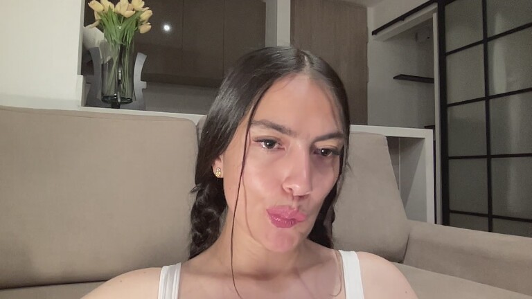 Bellasmmith's Streamate show and profile