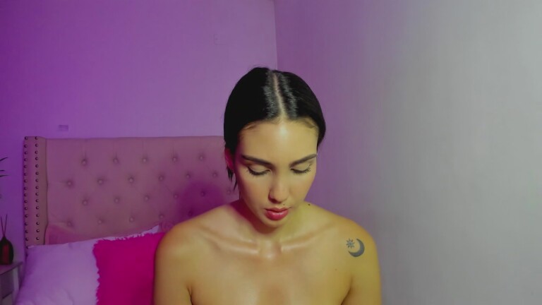 SoyLili's Streamate show and profile