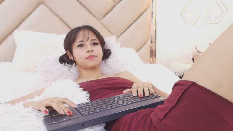 Antonella_Damata's Streamate show and profile