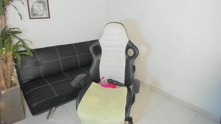 Alysaaann's Streamate show and profile